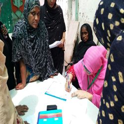 Free eye camp in Lyari, Karachi