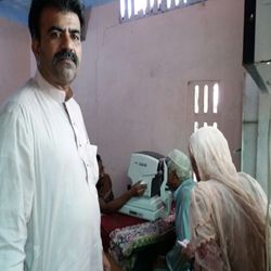 Free eye camp in Lyari, Karachi