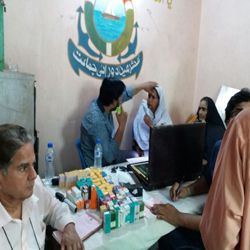 Free eye camp in Lyari, Karachi