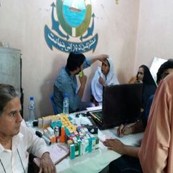 Free eye camp in Lyari, Karachi