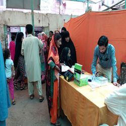 Free eye camp in Lyari, Karachi