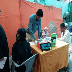 Free eye camp in Lyari, Karachi