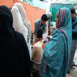 Free eye camp in Lyari, Karachi